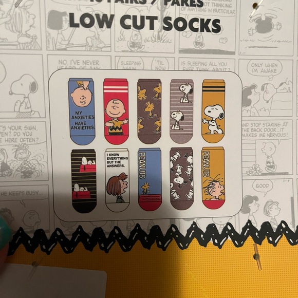 Peanuts socks - Picture 3 of 3